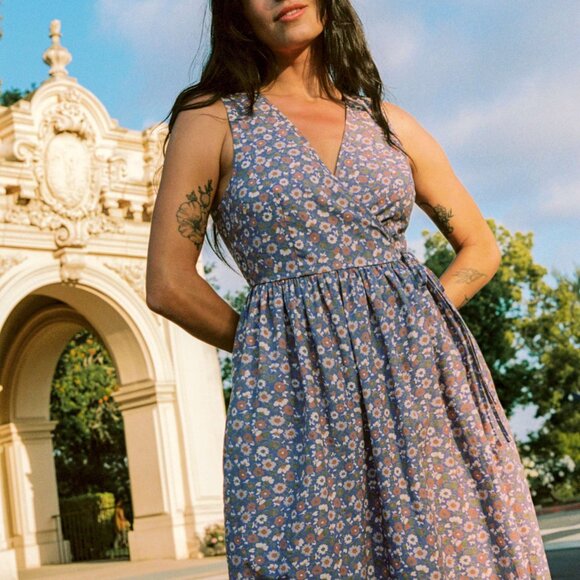 Christy Dawn RARE Kassandra Dress in Bora Bloom Size M - Picture 2 of 9